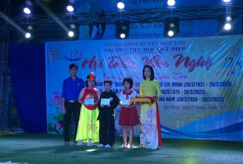 Hội diễn văn nghệ